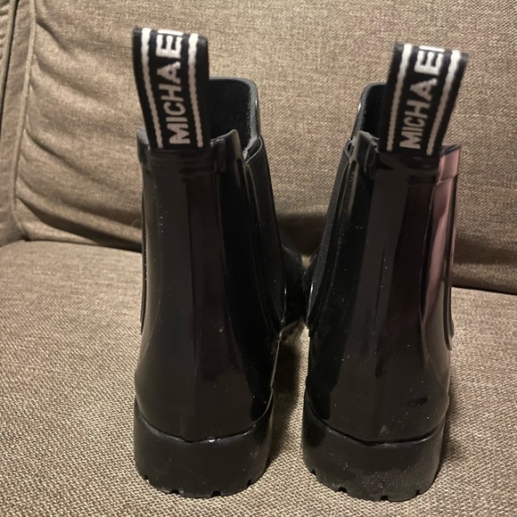 Michael Kors rubber Chelsea boots - Picture 3 of 6